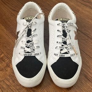 Vintage Havana Sneakers